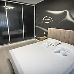 Orchid Apartman *